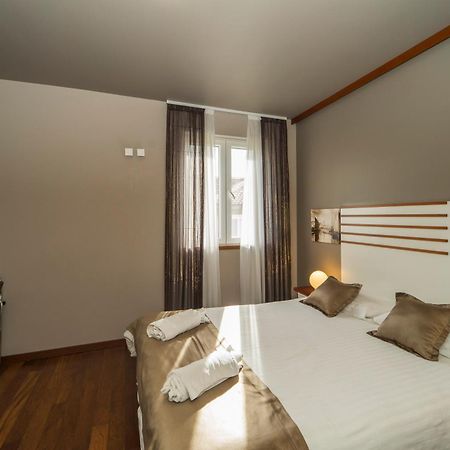 Luxury Rooms And Apartment Silente Bacvice Split Zewnętrze zdjęcie