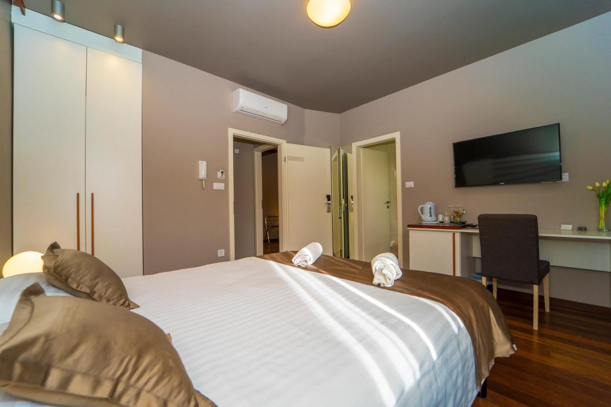 Luxury Rooms And Apartment Silente Bacvice Split Zewnętrze zdjęcie
