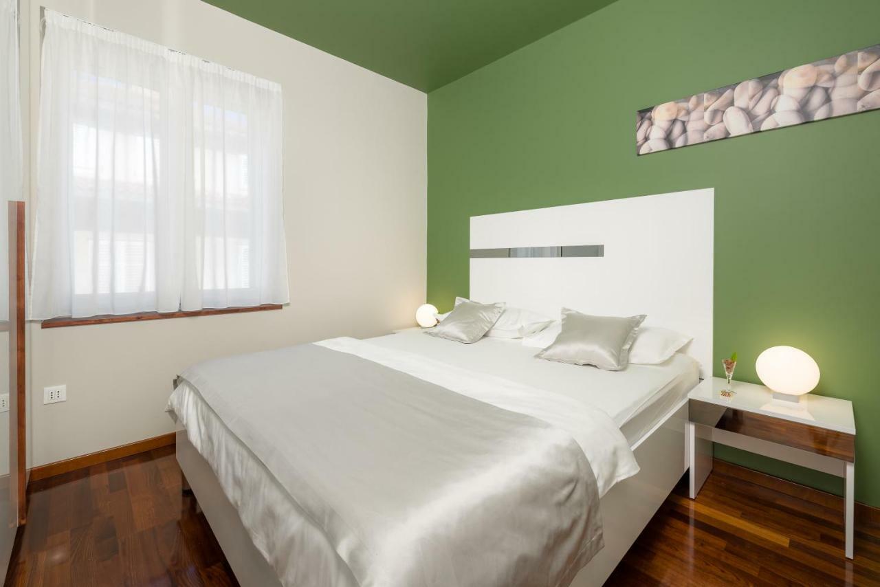 Luxury Rooms And Apartment Silente Bacvice Split Zewnętrze zdjęcie