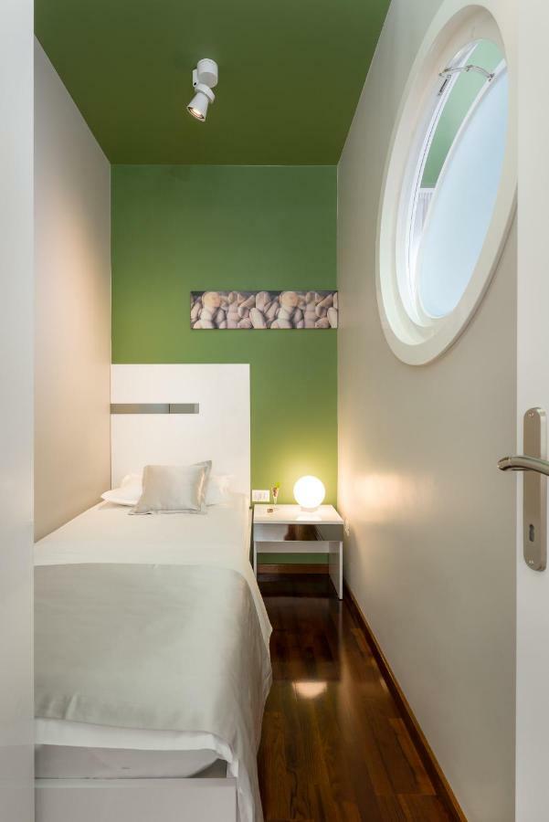 Luxury Rooms And Apartment Silente Bacvice Split Zewnętrze zdjęcie
